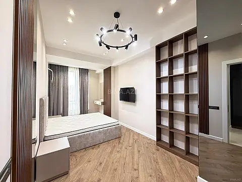 Satılır 3 otaqlı mənzil 120 m² — Bakı 3 otaq 120.00 m²