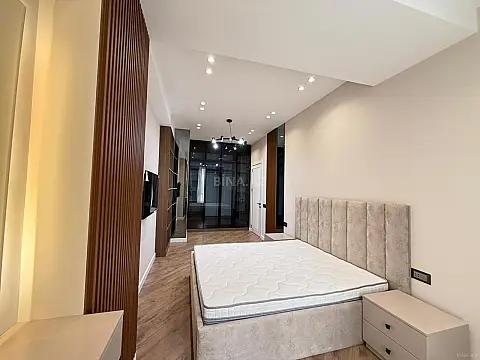 Satılır 3 otaqlı mənzil 120 m²