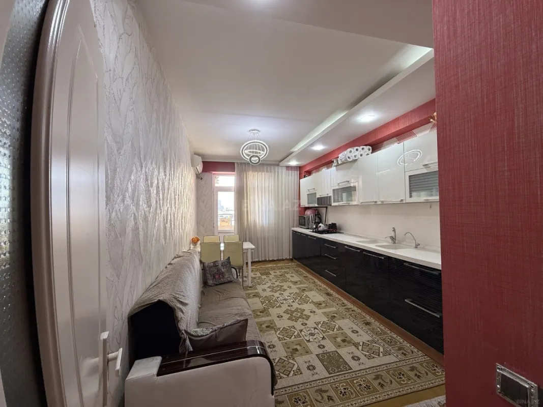 Satılır 3 otaqlı mənzil 96 m²