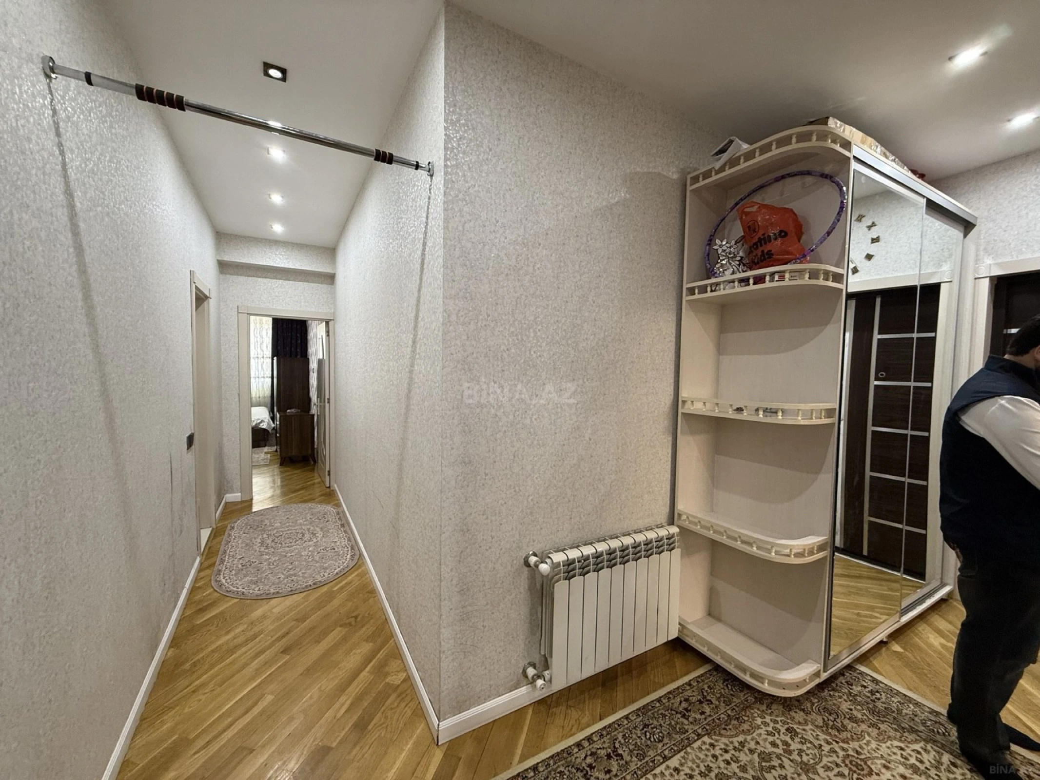 Satılır 3 otaqlı mənzil 96 m²