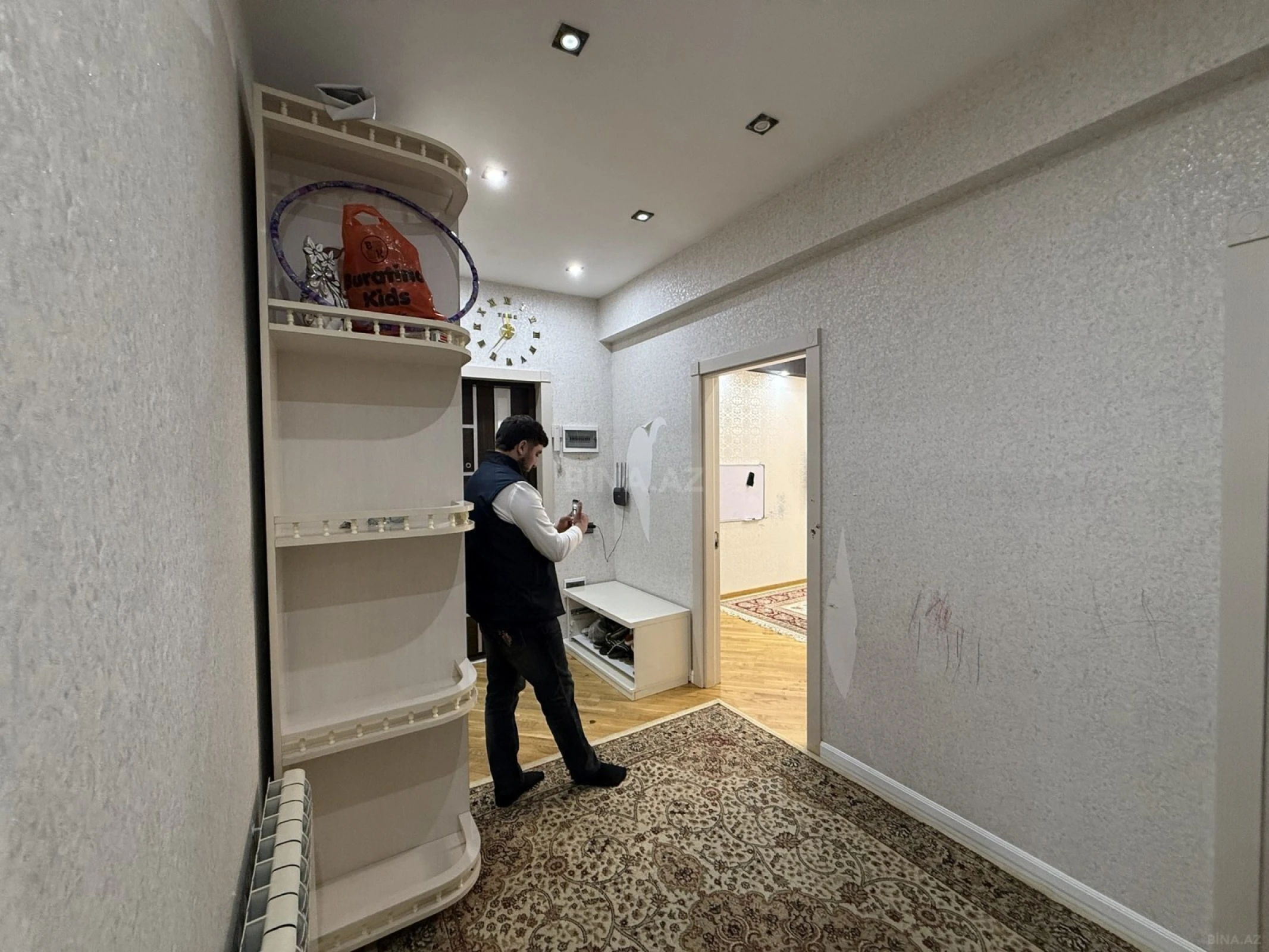 Satılır 3 otaqlı mənzil 96 m²