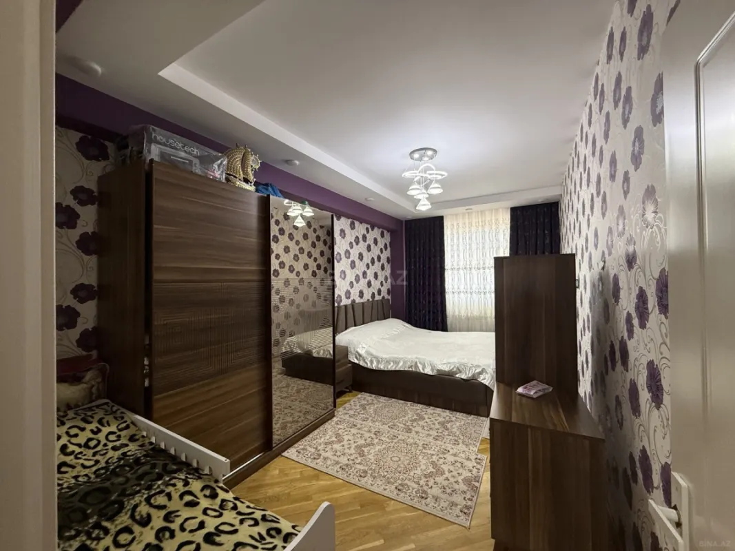 Satılır 3 otaqlı mənzil 96 m²