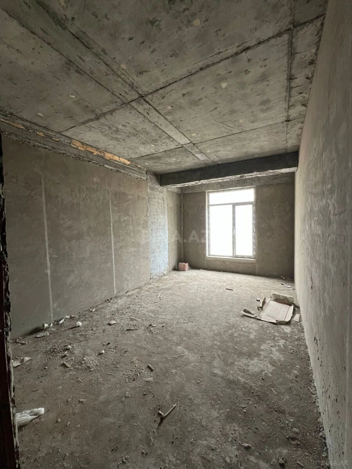 Satılır 3 otaqlı mənzil 129 m²