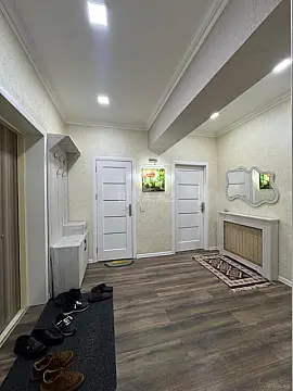 Satılır 2 otaqlı mənzil 88 m²