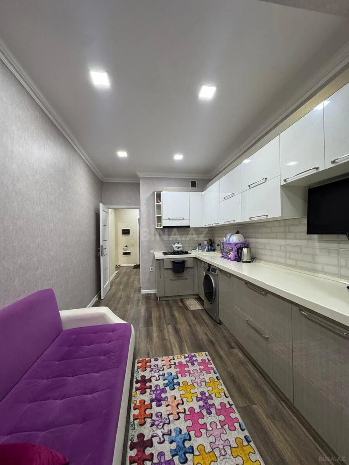 Satılır 2 otaqlı mənzil 88 m²