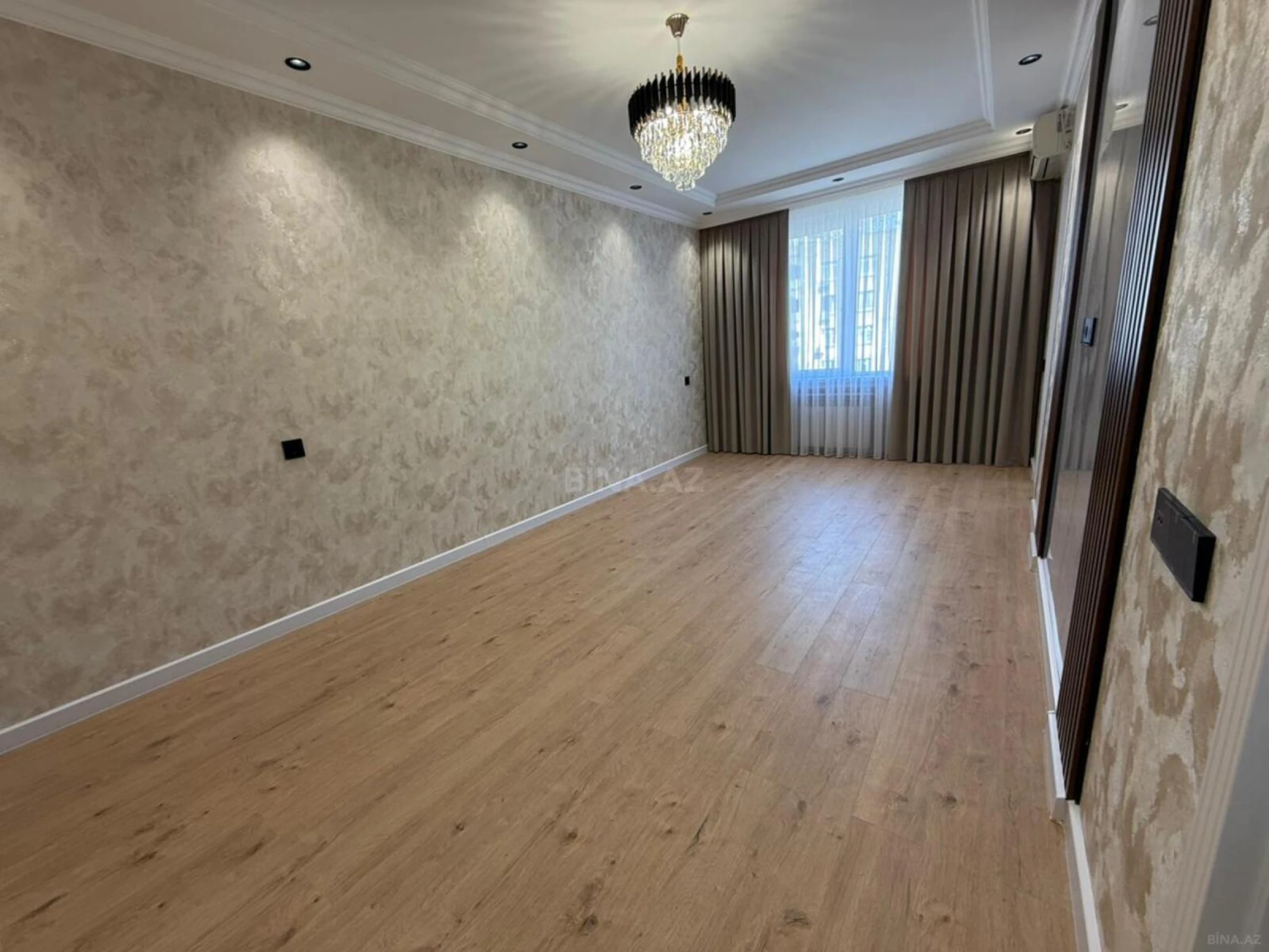 Satılır 3 otaqlı mənzil 62 m²