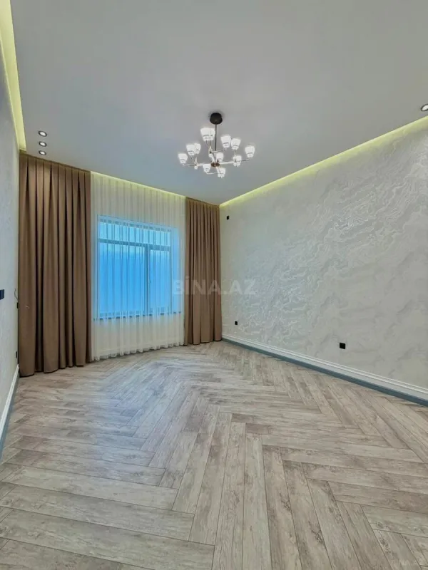 Satılır 4 otaqlı həyət evi 202 m²