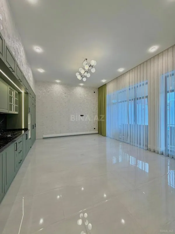 Satılır 4 otaqlı həyət evi 202 m²