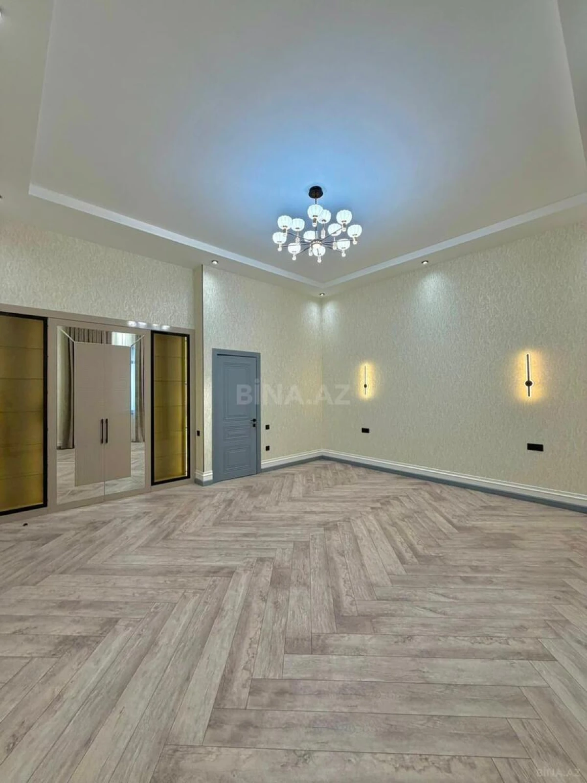 Satılır 4 otaqlı həyət evi 202 m²