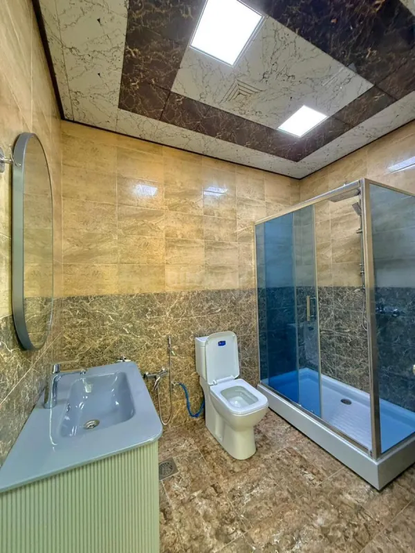 Satılır 4 otaqlı həyət evi 180 m²