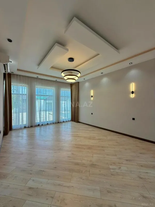 Satılır 4 otaqlı həyət evi 180 m²