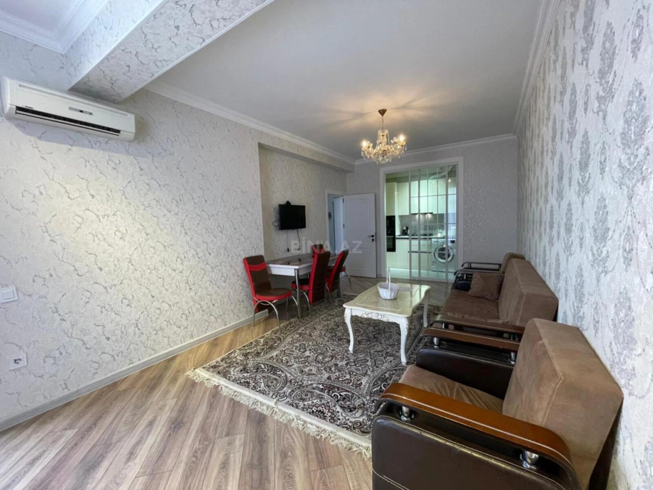Satılır 2 otaqlı mənzil 66.2 m²