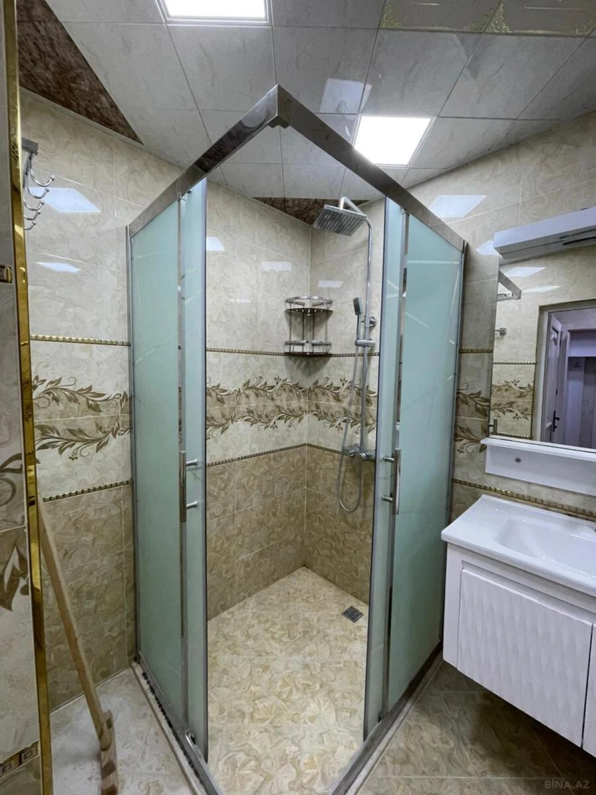 Satılır 2 otaqlı mənzil 66.2 m²