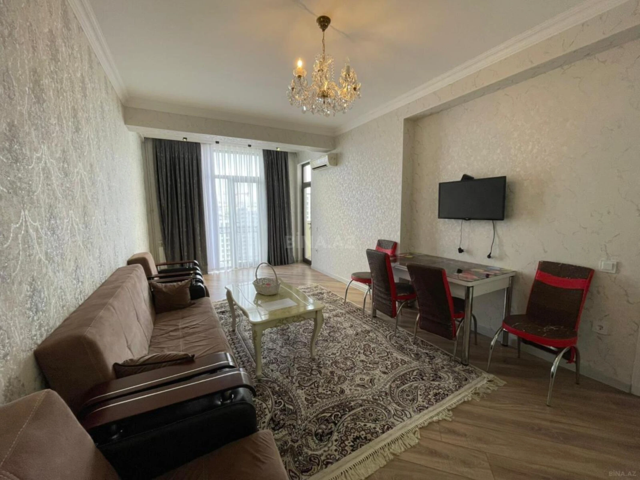 Satılır 2 otaqlı mənzil 66.2 m²