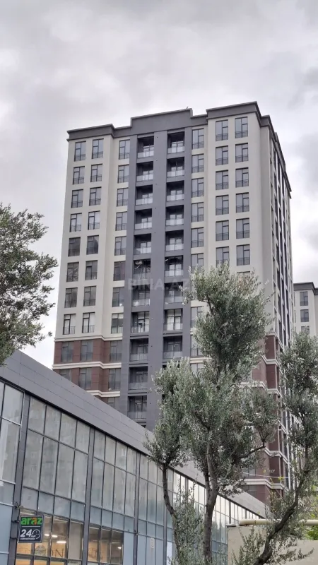 Satılır 2 otaqlı mənzil 72 m²