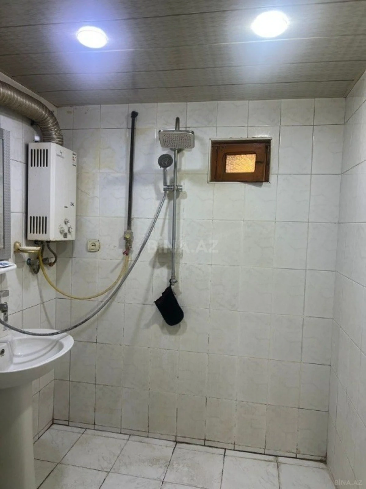 Satılır 3 otaqlı mənzil 75 m²