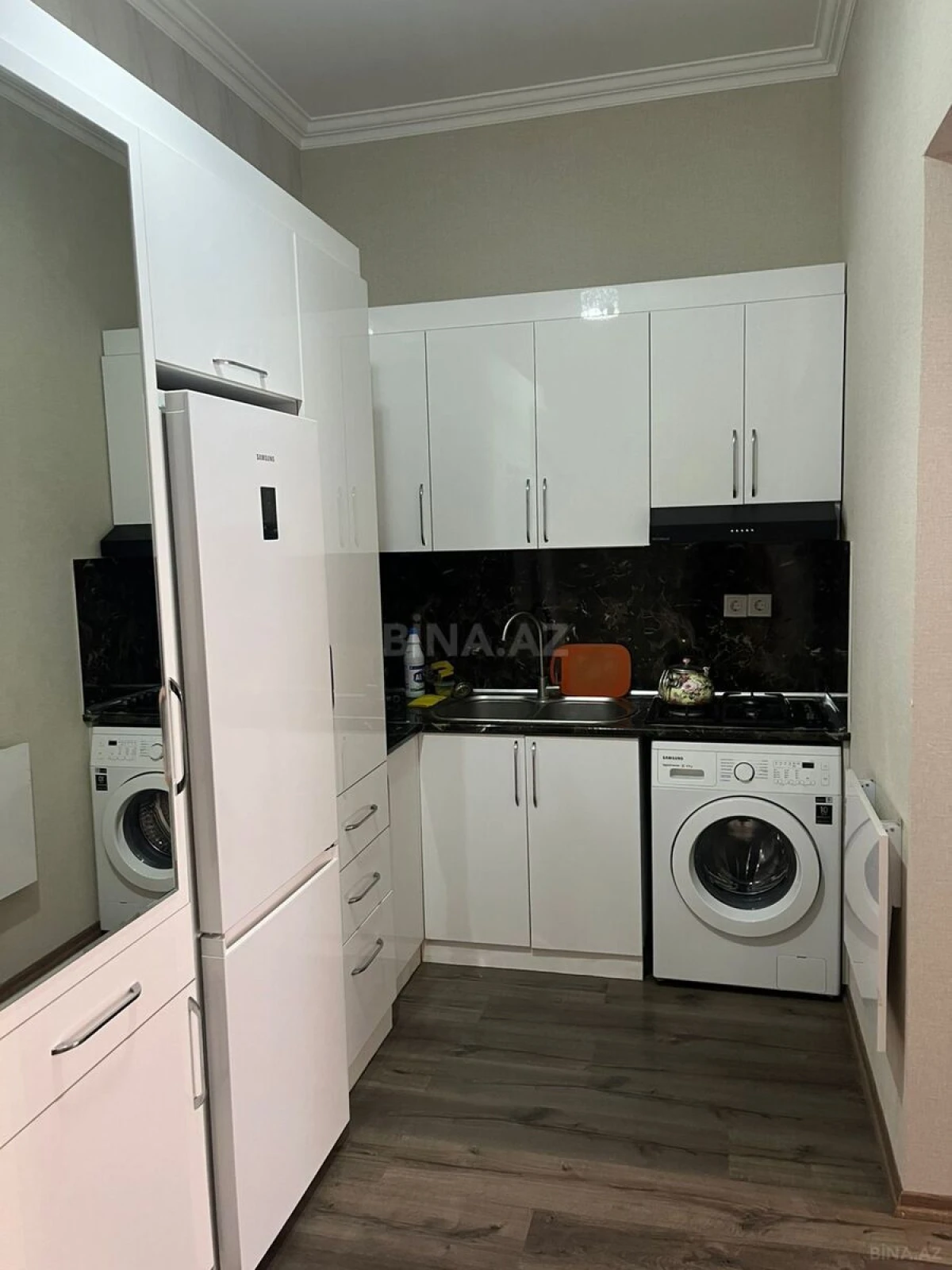 Kirayə verilir 2 otaqlı mənzil 60 m²