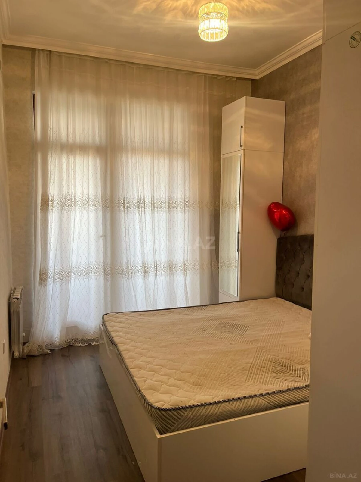 Kirayə verilir 2 otaqlı mənzil 60 m²