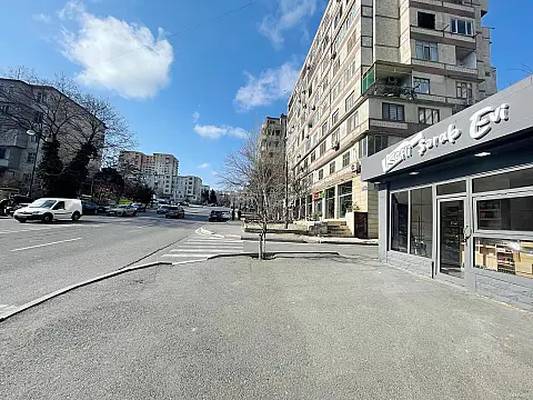 Satılır 4 otaqlı mənzil 115 m² — Bakı, Memar Əcəmi yanı 4 otaq 115.00 m²