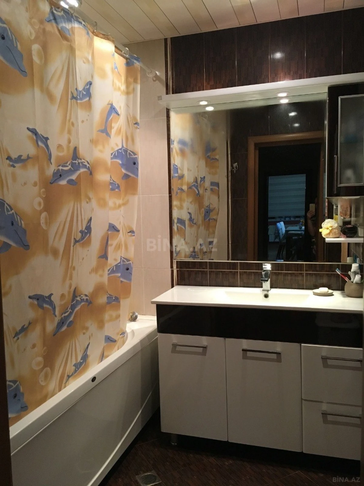 Satılır 2 otaqlı mənzil 86 m²