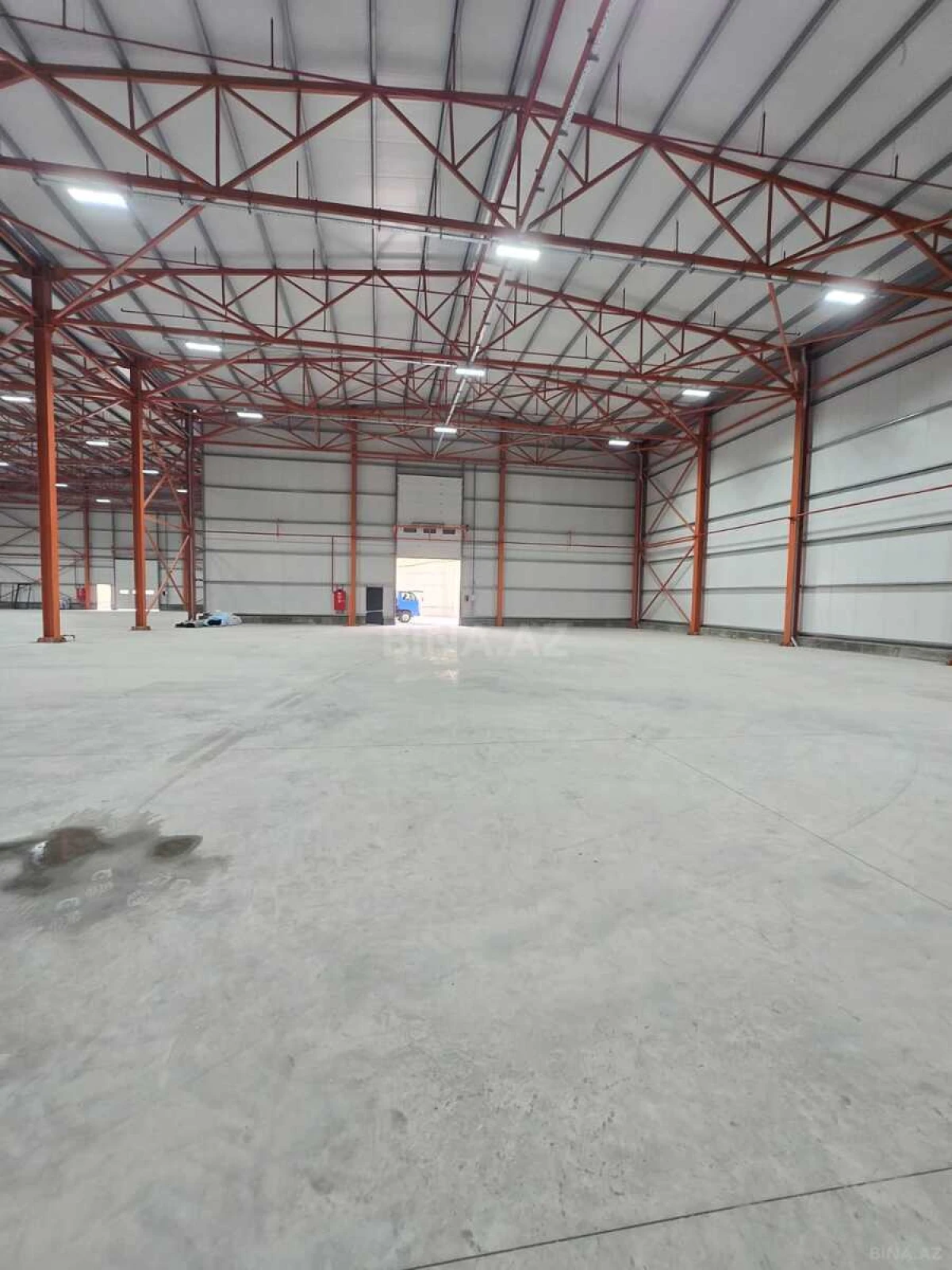 Kirayə verilir obyekt 500 m²