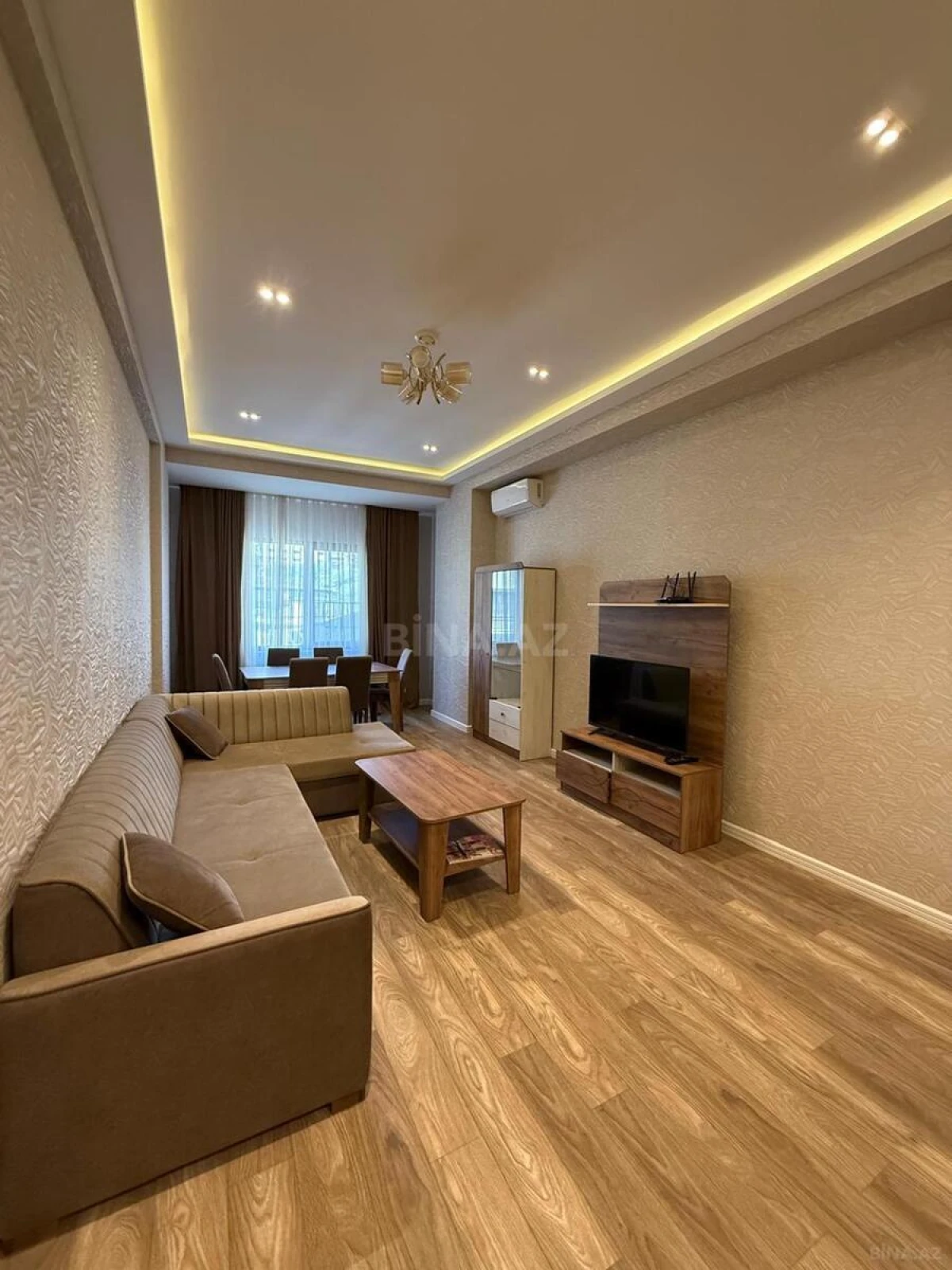 Kirayə verilir 2 otaqlı mənzil 75 m²