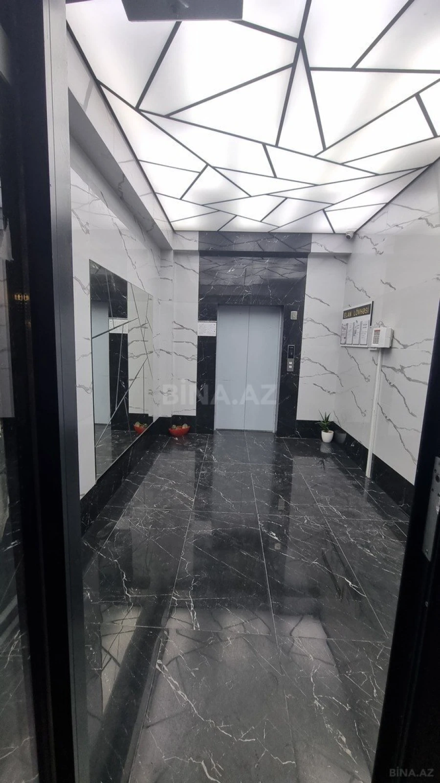 Kirayə verilir 2 otaqlı mənzil 50 m²