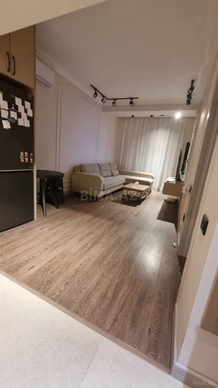 Kirayə verilir 2 otaqlı mənzil 50 m²