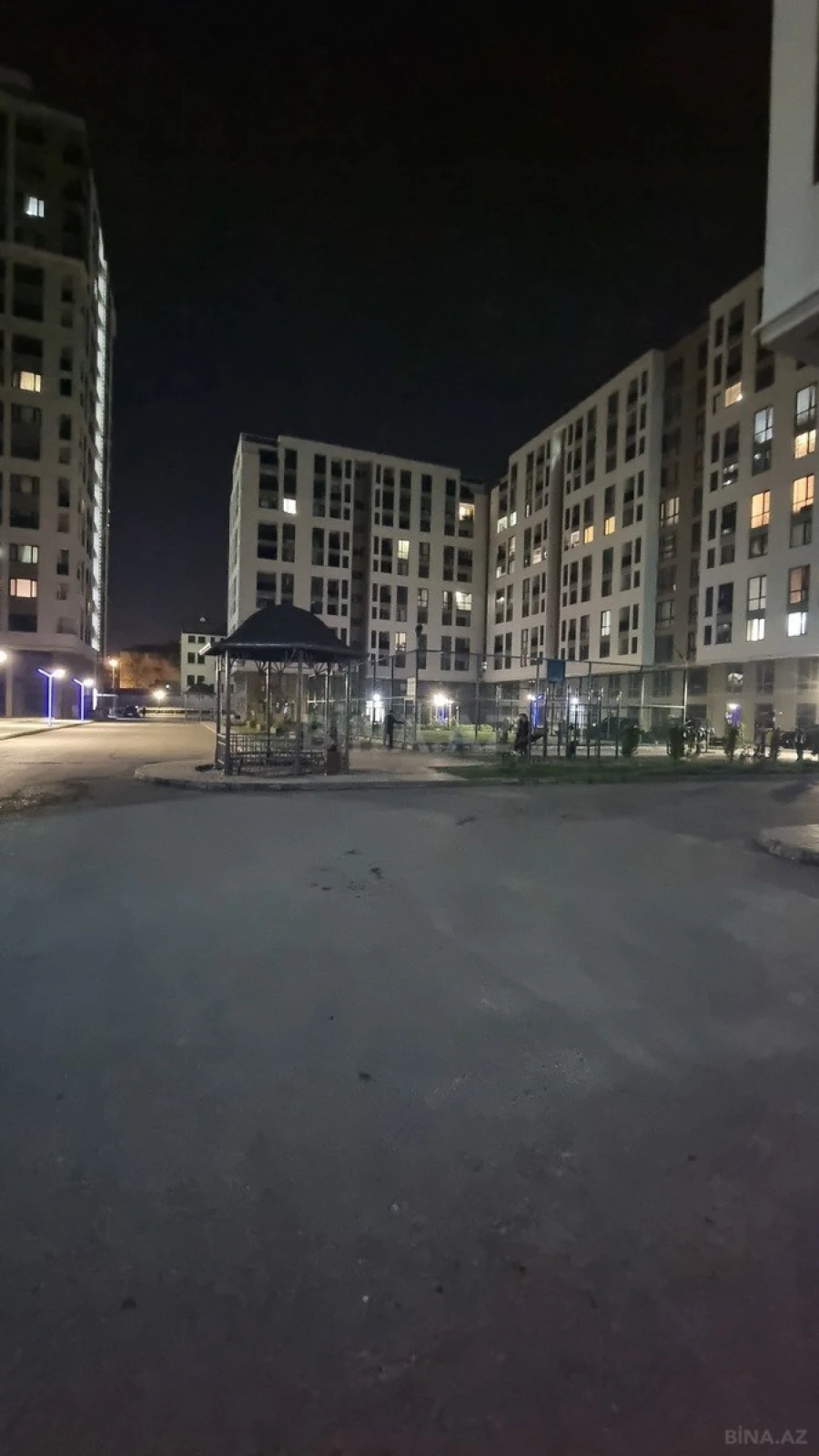 Kirayə verilir 2 otaqlı mənzil 50 m²