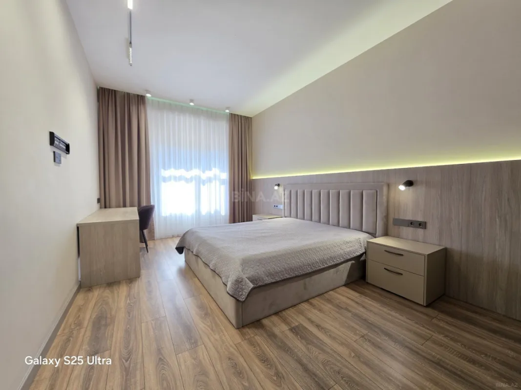 Kirayə verilir 2 otaqlı mənzil 90 m²