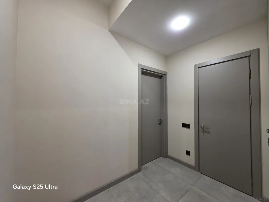 Kirayə verilir 2 otaqlı mənzil 90 m²