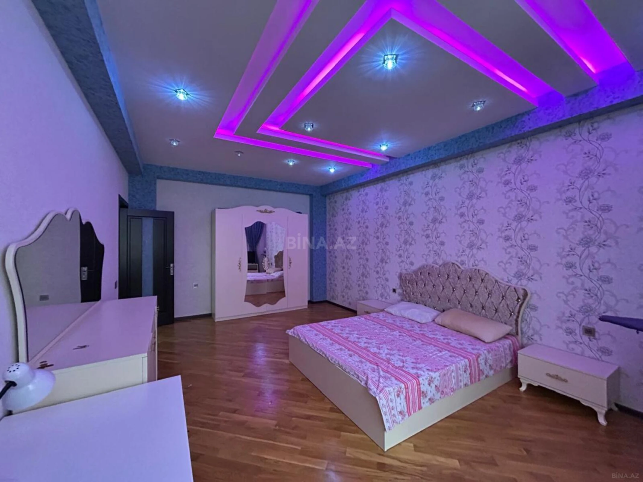 Kirayə verilir 3 otaqlı mənzil 90 m²
