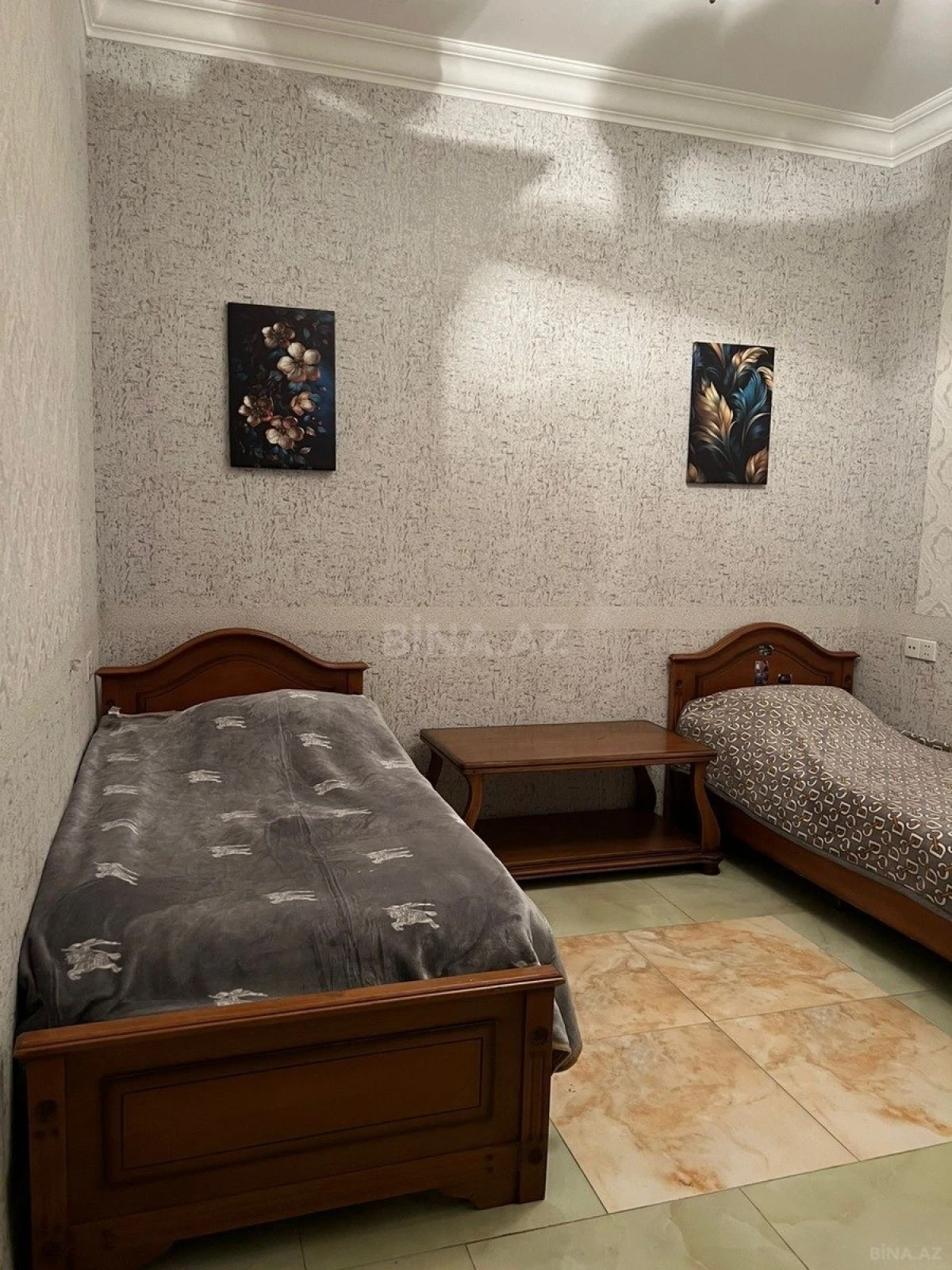 Kirayə verilir 9 otaqlı həyət evi 350 m²
