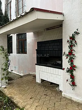 Kirayə verilir 9 otaqlı həyət evi 350 m²