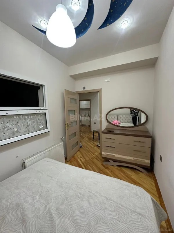 Kirayə verilir 2 otaqlı mənzil 50 m²