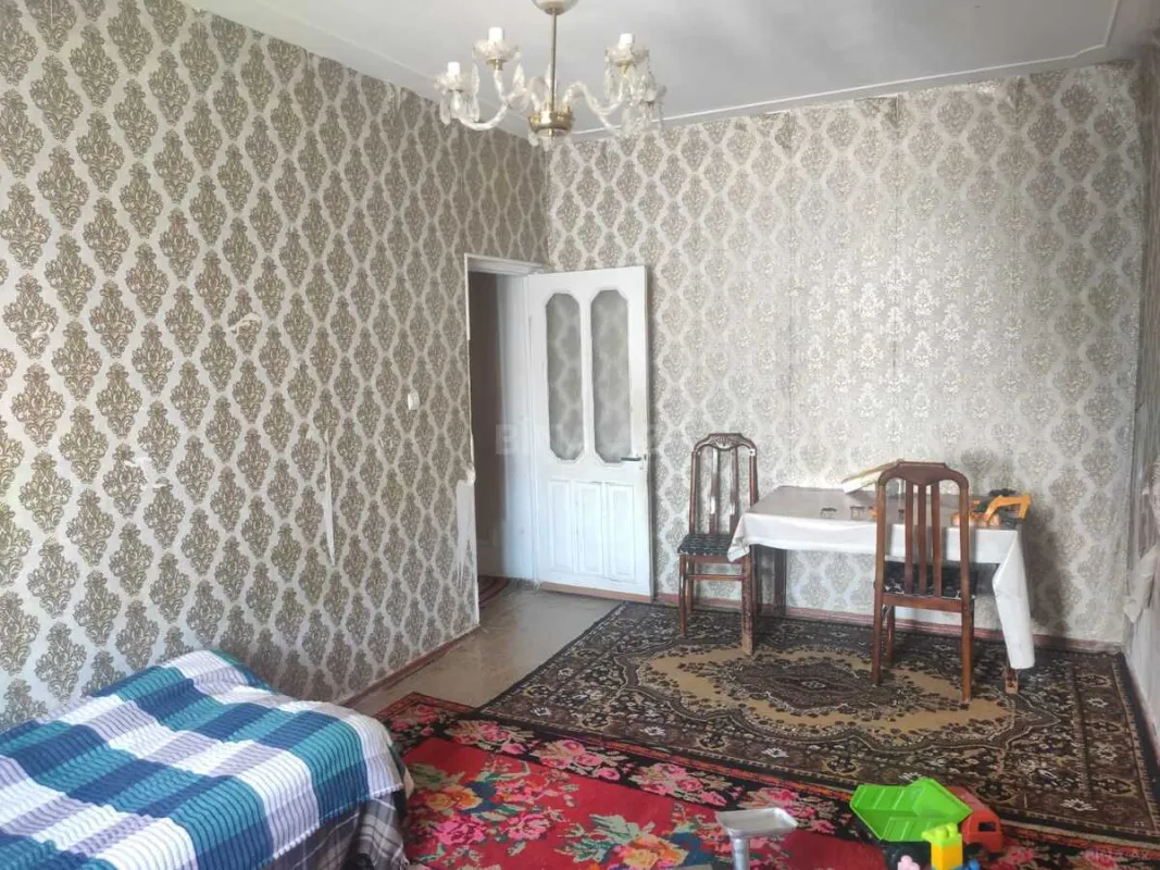 Satılır 2 otaqlı mənzil 65 m²
