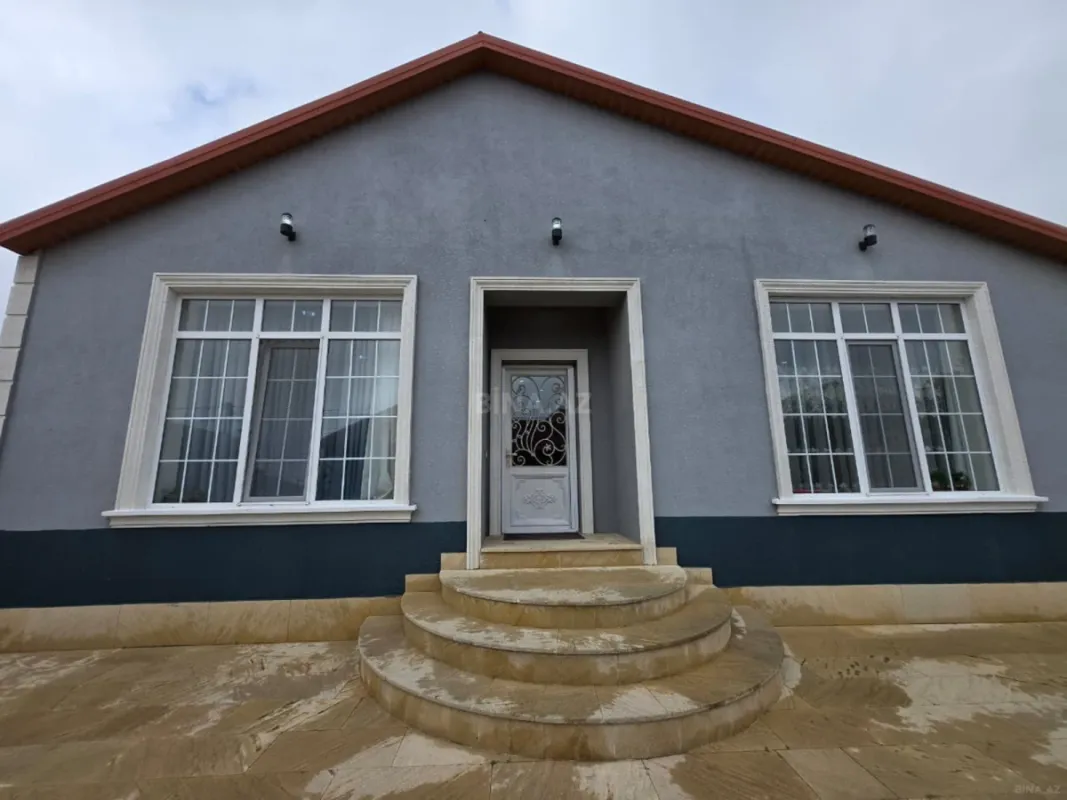 Satılır 4 otaqlı həyət evi 125 m²