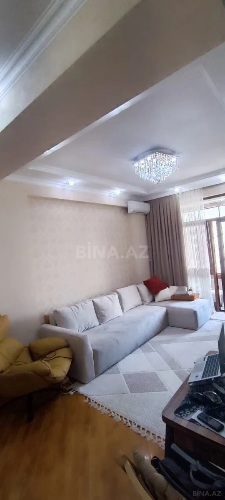 Satılır 2 otaqlı mənzil 55 m²