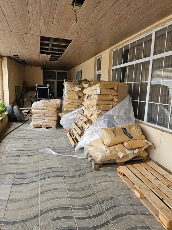 Satılır obyekt 700 m²