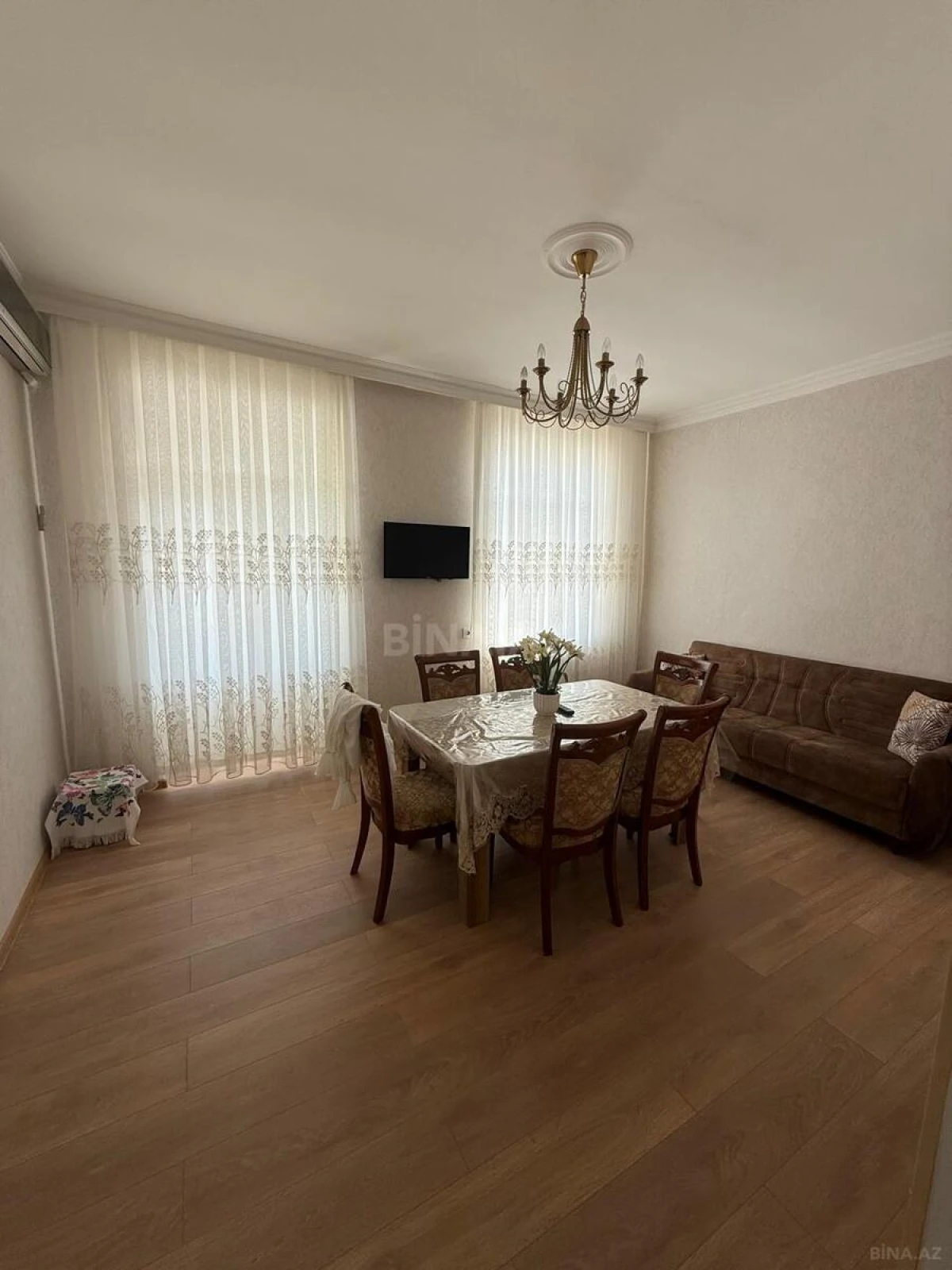 Satılır 2 otaqlı mənzil 55 m²