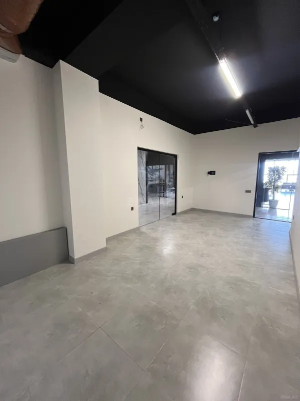 Kirayə verilir 1 otaqlı ofis 27 m²