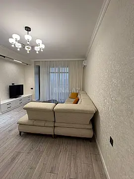 Kirayə verilir 3 otaqlı mənzil 148 m²