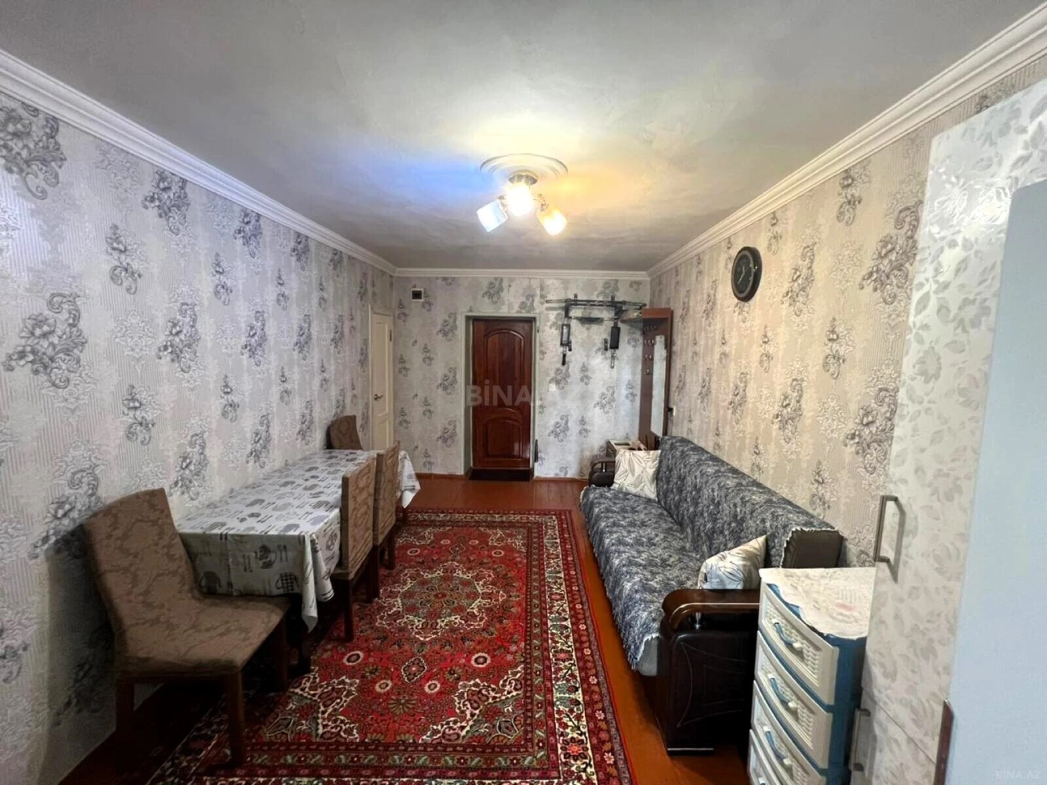 Kirayə verilir 2 otaqlı mənzil 45 m²