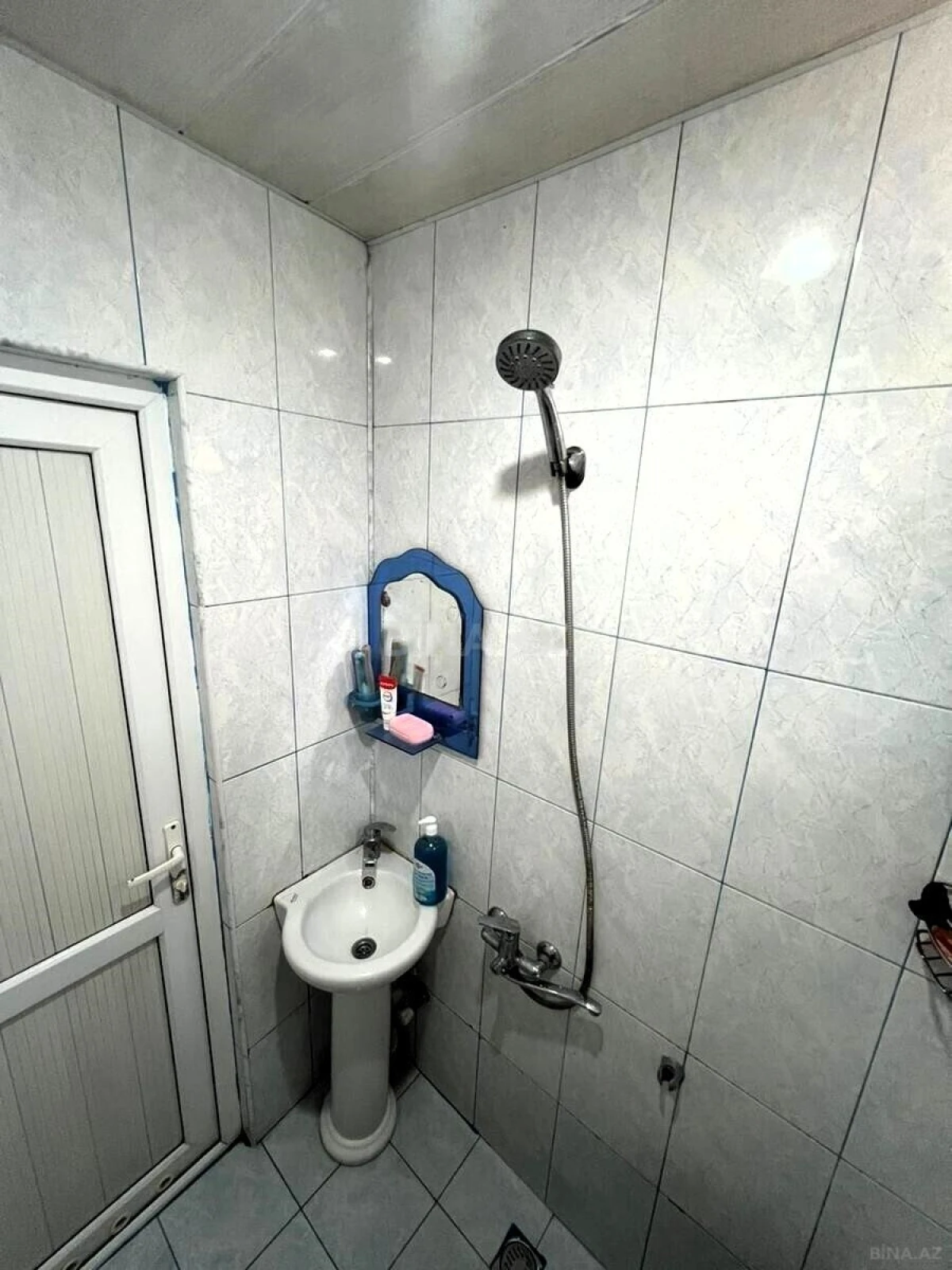 Kirayə verilir 2 otaqlı mənzil 45 m²