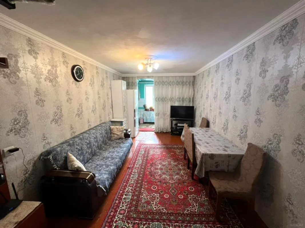 Kirayə verilir 2 otaqlı mənzil 45 m²