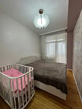 Satılır 2 otaqlı mənzil 55 m²