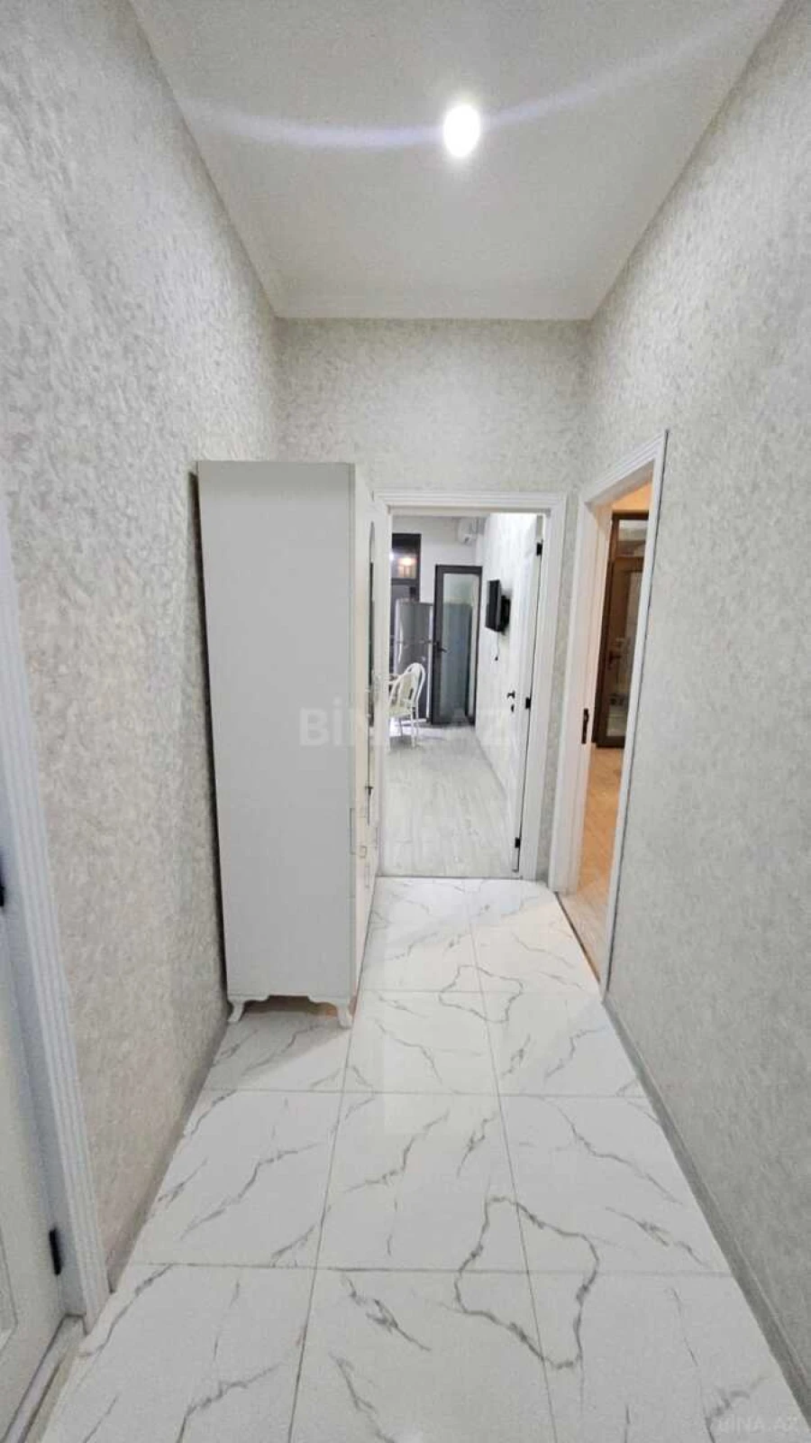Kirayə verilir 2 otaqlı mənzil 50 m²