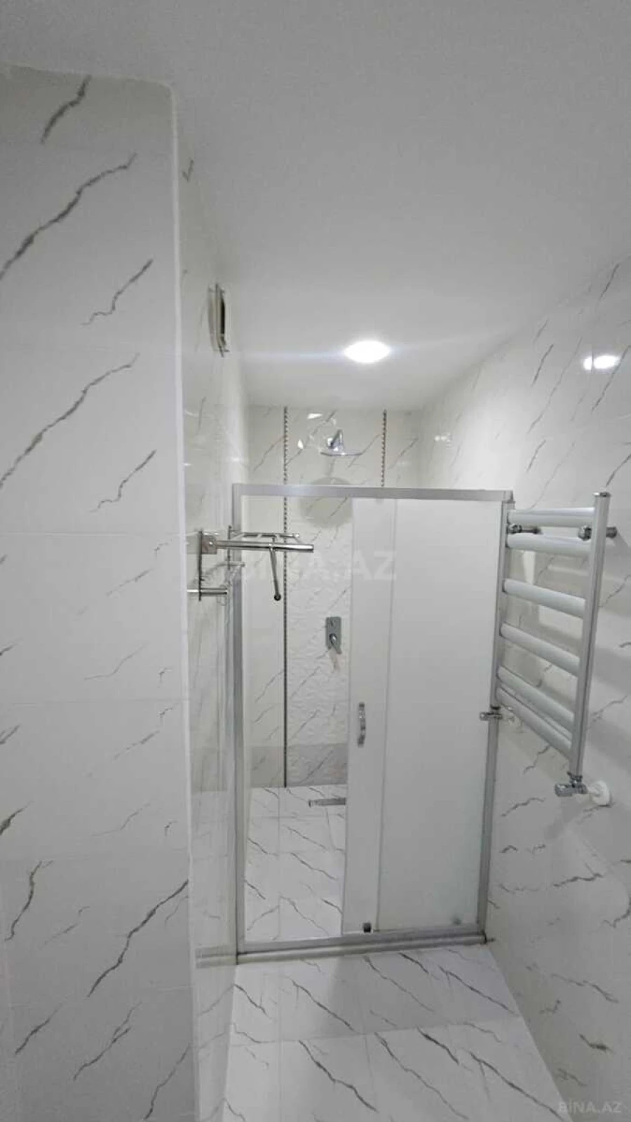 Kirayə verilir 2 otaqlı mənzil 50 m²