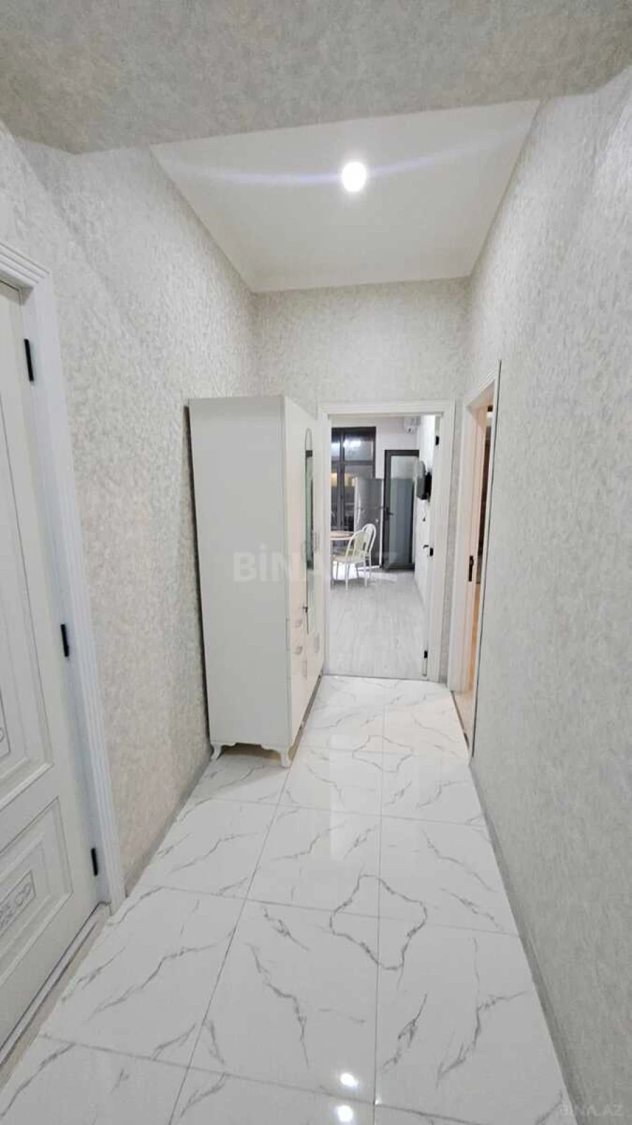 Kirayə verilir 2 otaqlı mənzil 50 m²