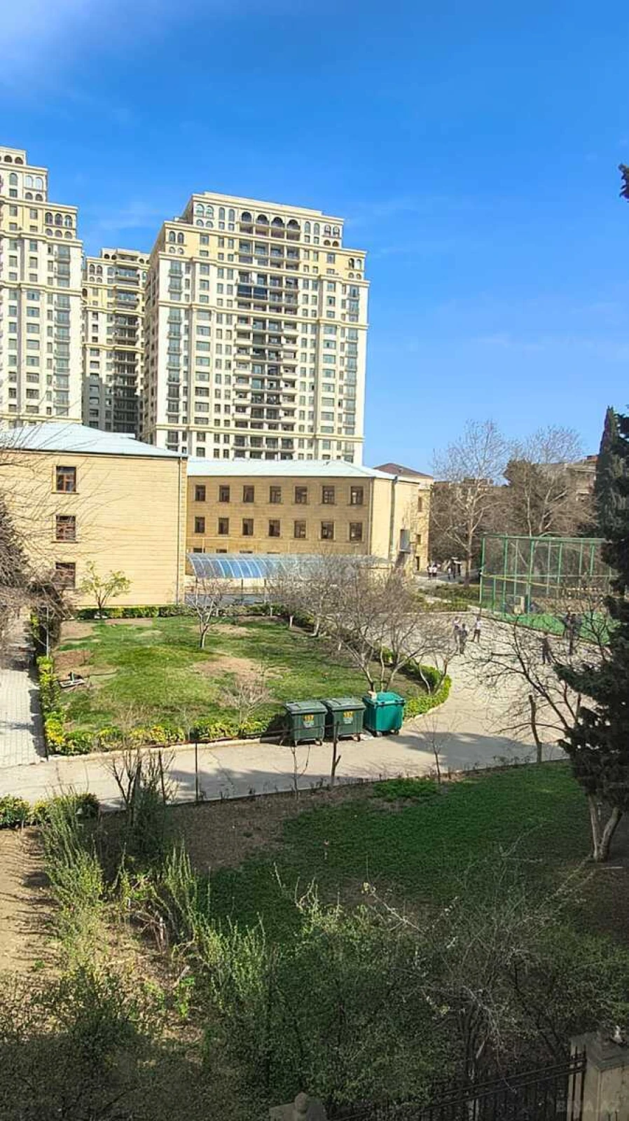 Kirayə verilir 2 otaqlı mənzil 50 m²